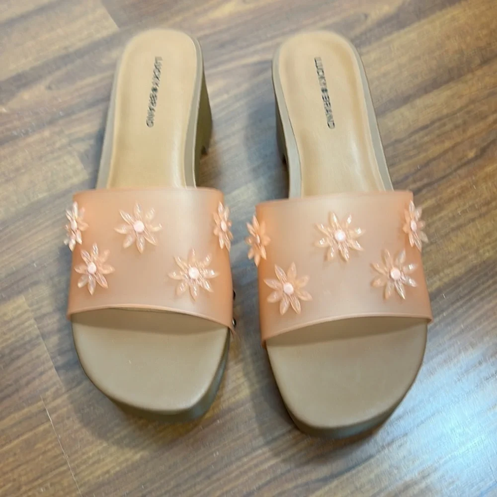 Lucky Brand Fallyn Coral Sands Matte Jelly Platform Sandals - NIB Sz 10M